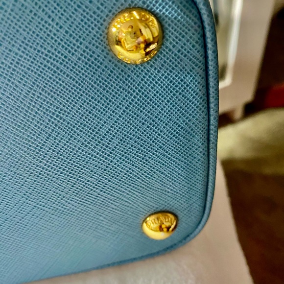 ❤️ NWT PRADA SAFFIANO LEATHER MINI 2WAY BAG IN GOLD HARDWARE by: Prada - Picture 10 of 12